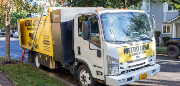 1000 kg Full Load Removal Service in London