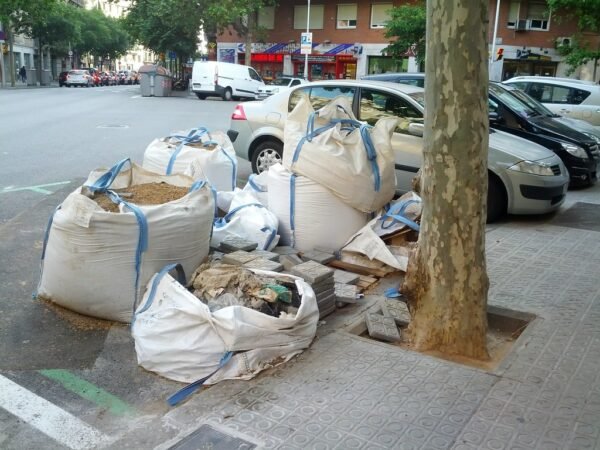Construction Waste Bags Removal Service in London