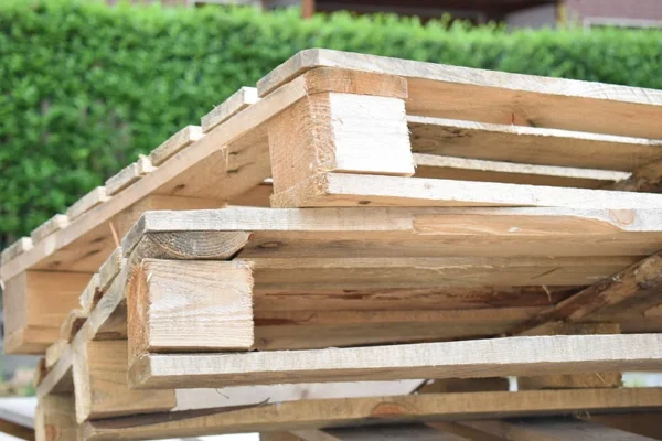Wooden Pallet Removal Service in London