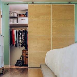 Large Wardrobe Removal Service in London